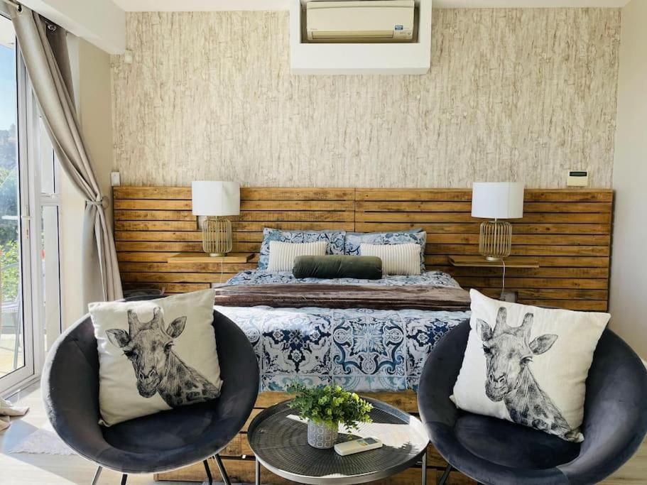 House Havana 6 Bedroom Villa, Camps Bay Holiday home